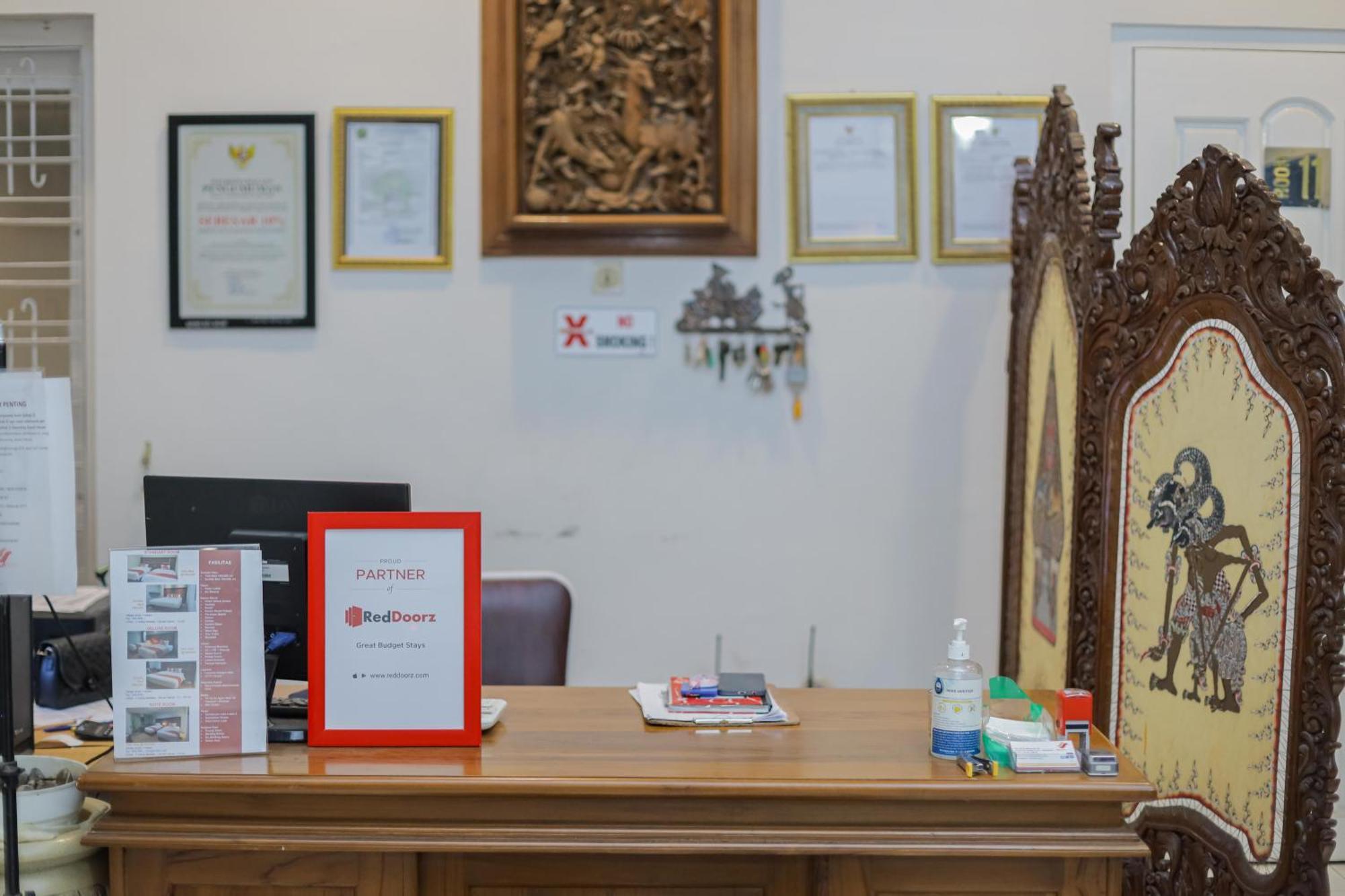 Reddoorz Plus At Swun Stay Raya Langsep Μαλάνγκ Εξωτερικό φωτογραφία